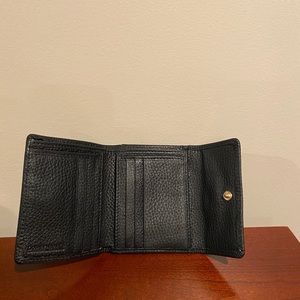 Dooney & Bourke Bags - Dooney & Bourke Wallet Dooney & Bourke Bags - Dooney & Bourke Wallet